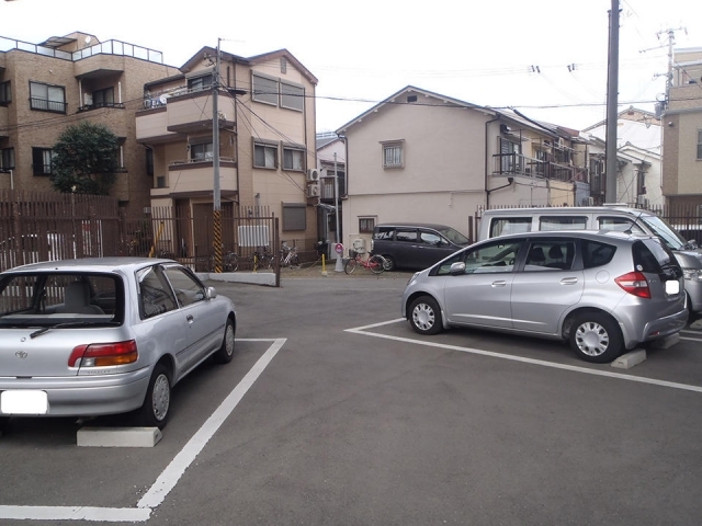 川口パーキングの時間貸し駐車場